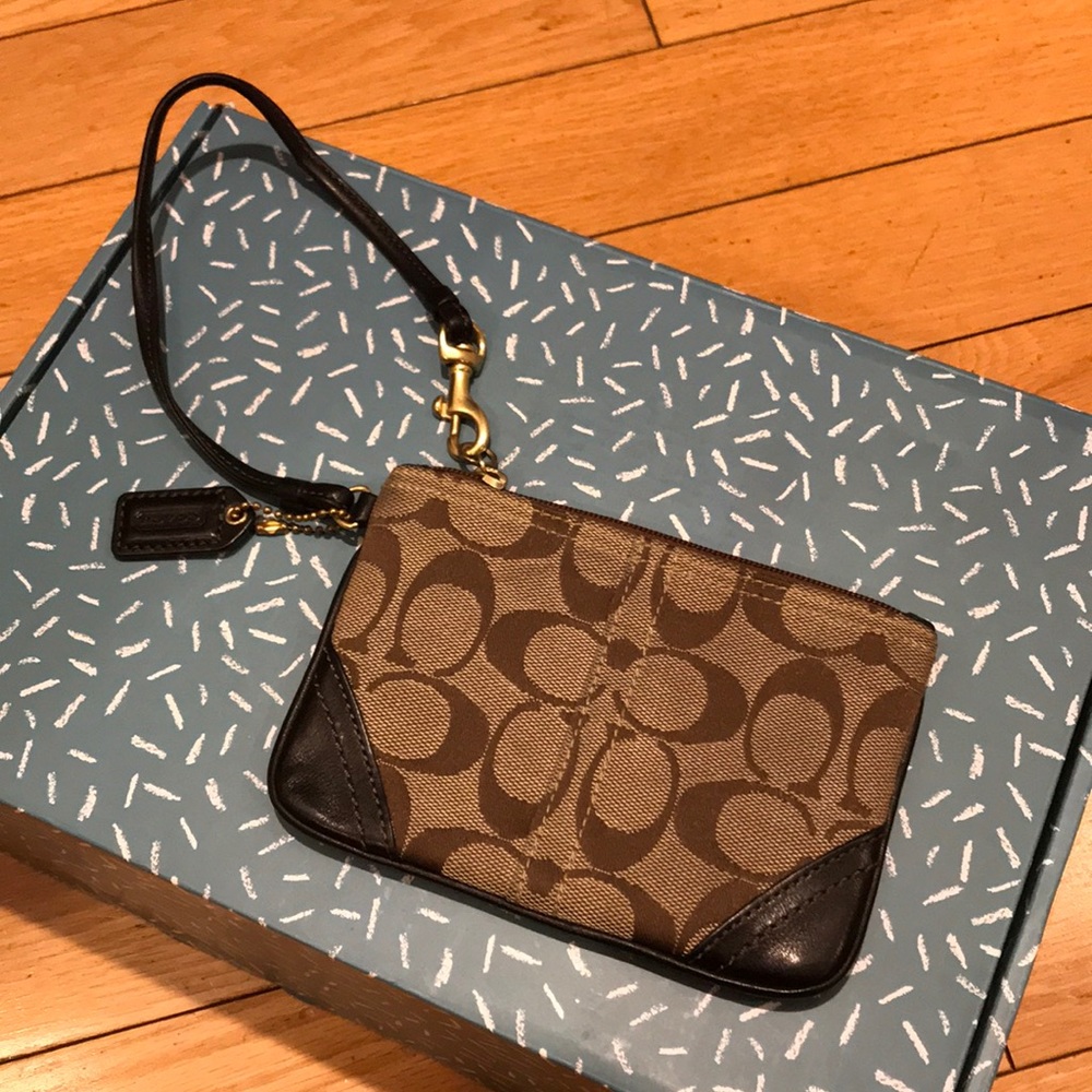 coach mini wristlet